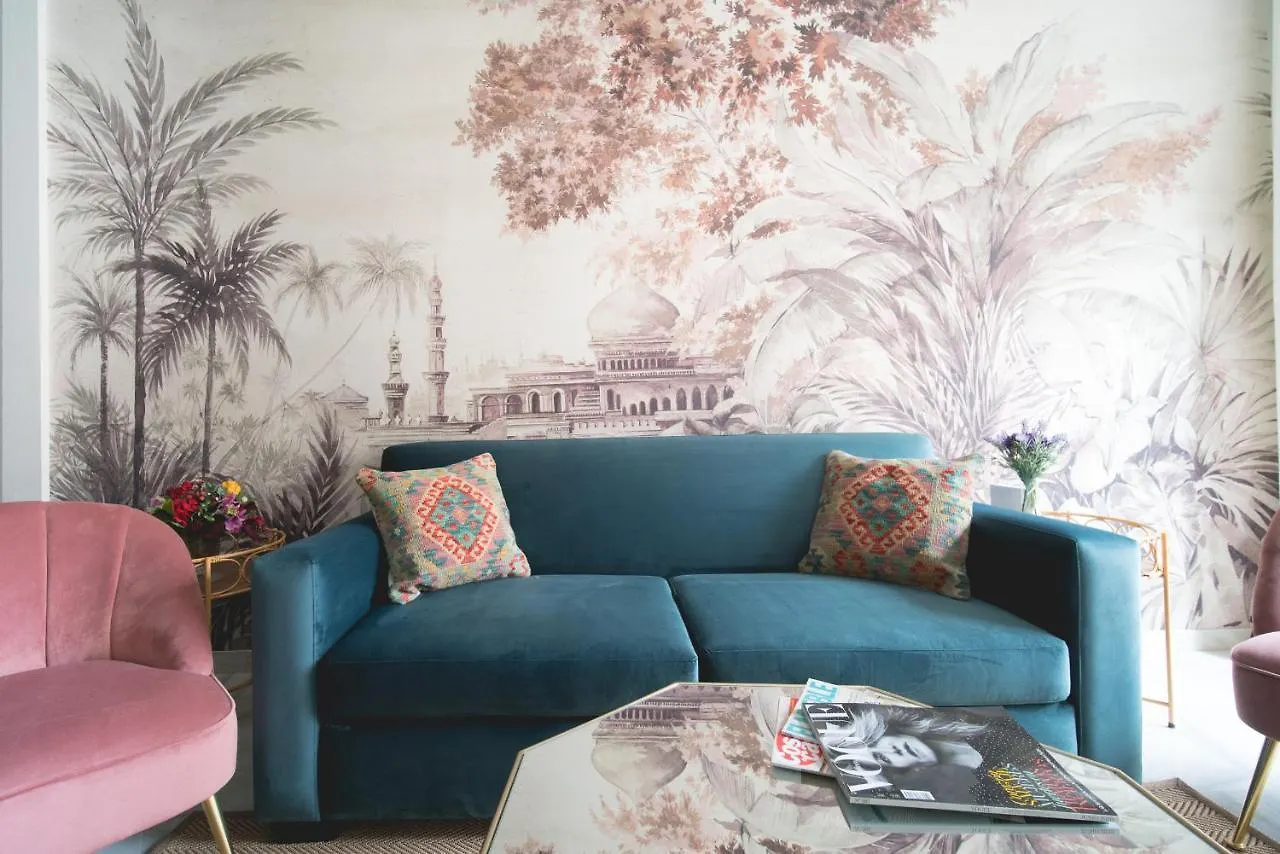 Arco Macarena Suite location